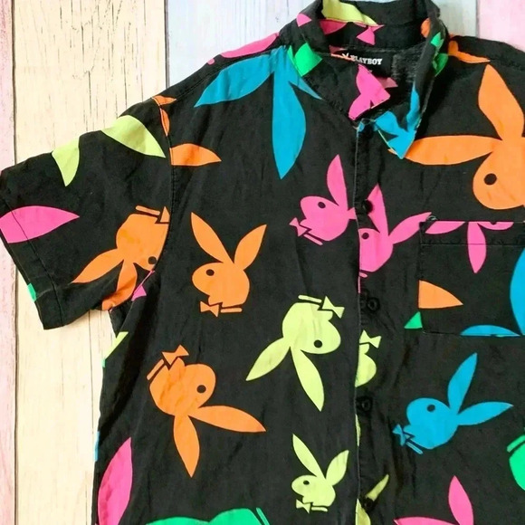 Playboy by pacsun men short sleeve button down shirt - Picture 4 of 10